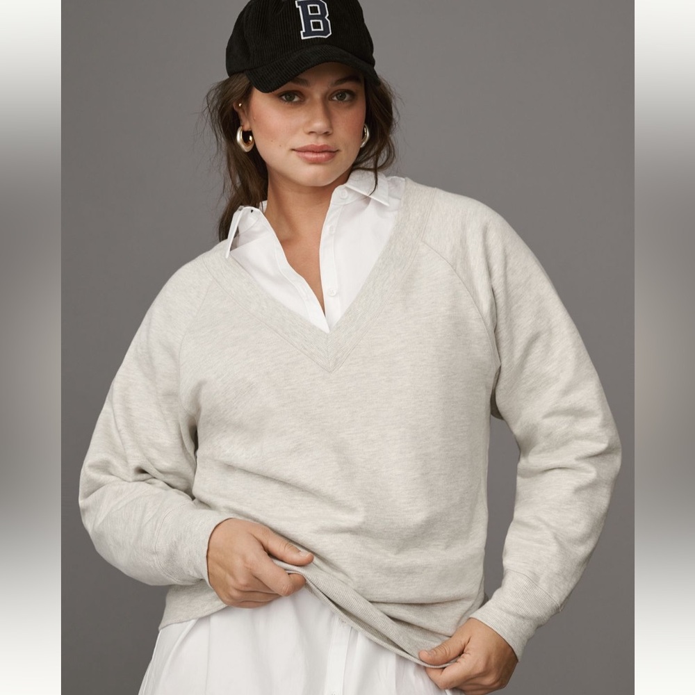 Anthropologie Maeve Gray V-Neck Sweatshirt